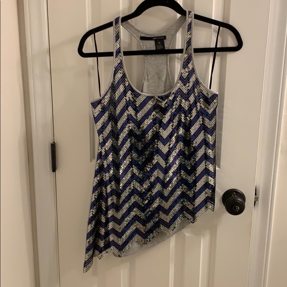 Jay Godfrey size 4 blue and silver sequined top - Picture 3 of 4